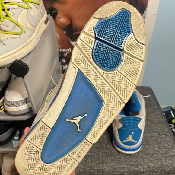 Jordan 4 Military Blue (2012) main image 4
